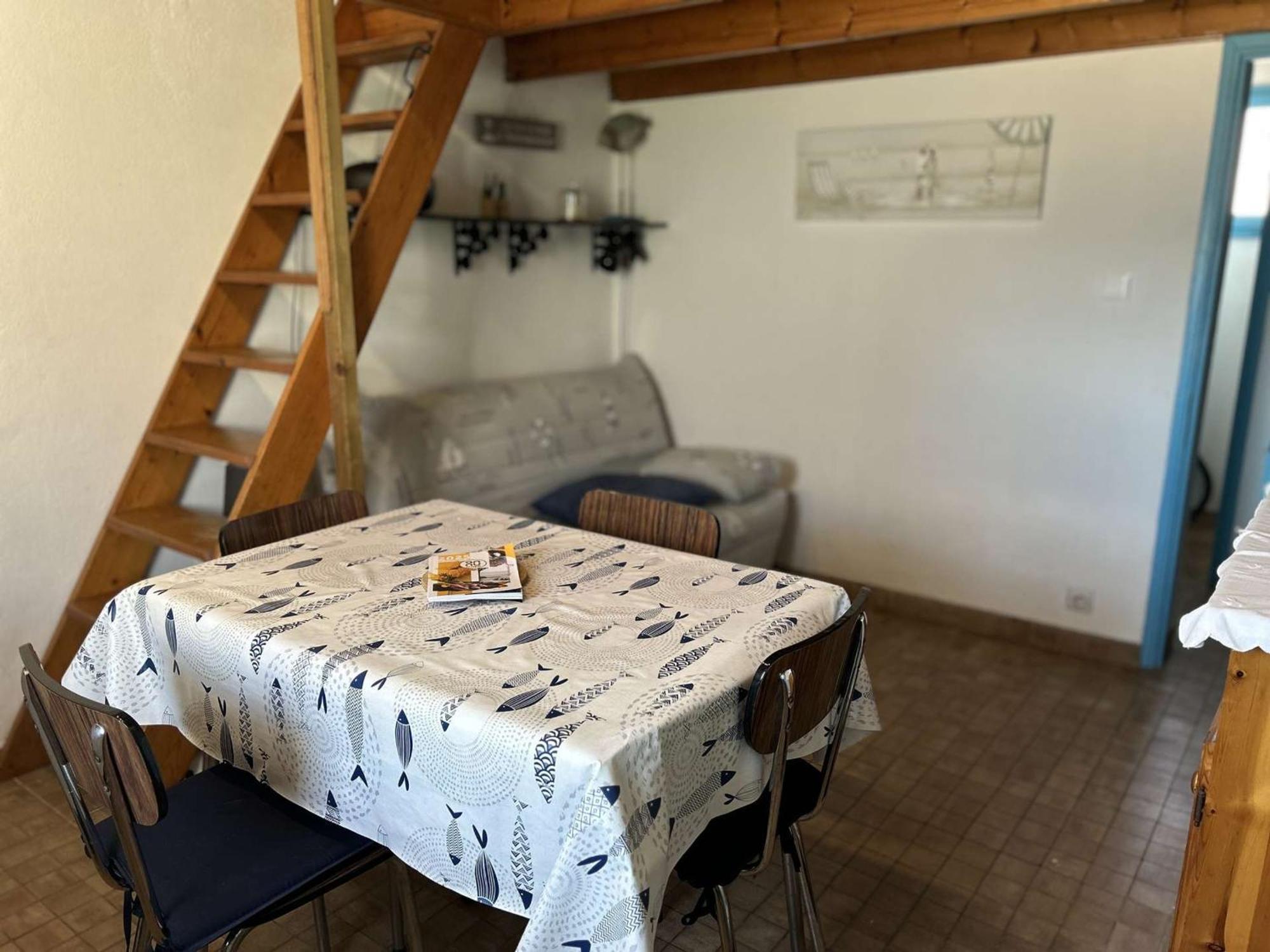 Studio Mezzanine A 200M Du Port Et De La Plage, Cour Privative, Parfait Pour 3 Personnes - Fr-1-224B-564 ノワールムーティエ エクステリア 写真